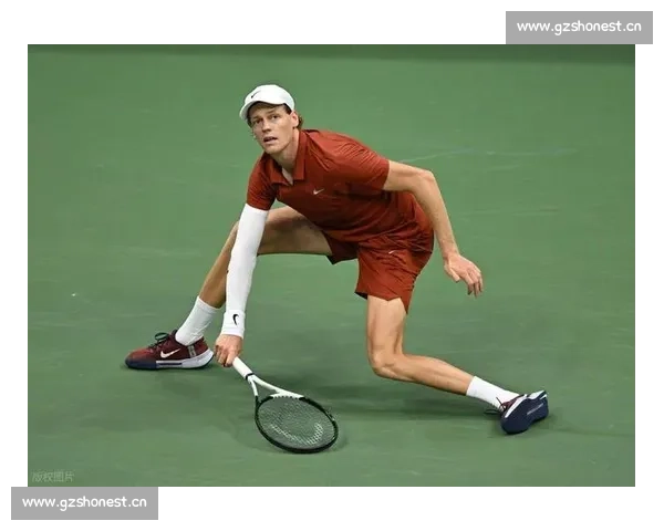 探索职业网球赛的激烈竞争与运动员背后的坚持与挑战 - 副本 (2)